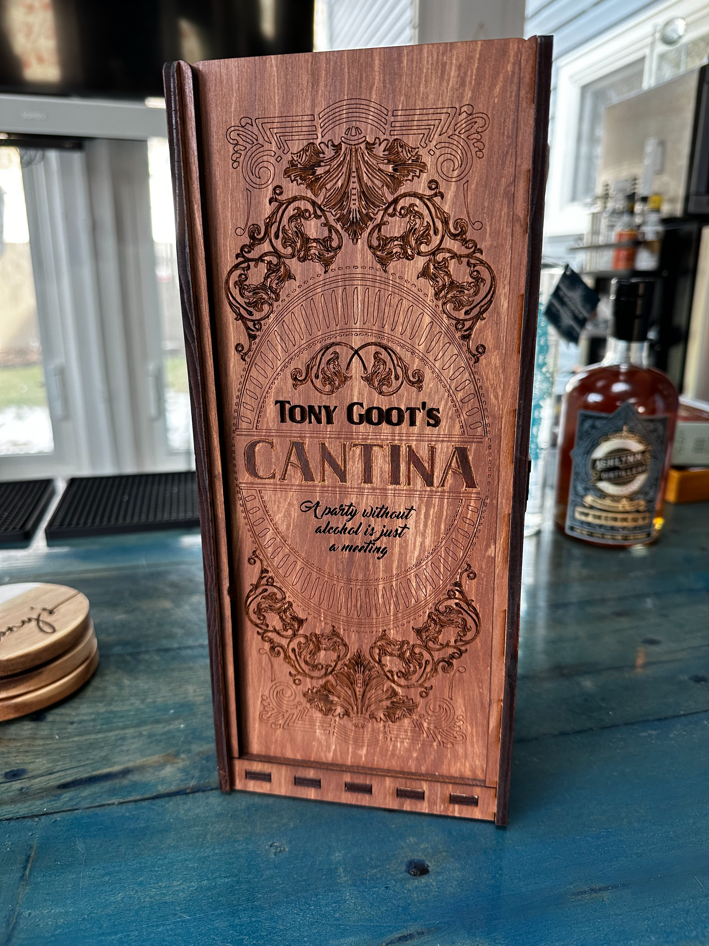 Wooden Whiskey Bottle Gift Box