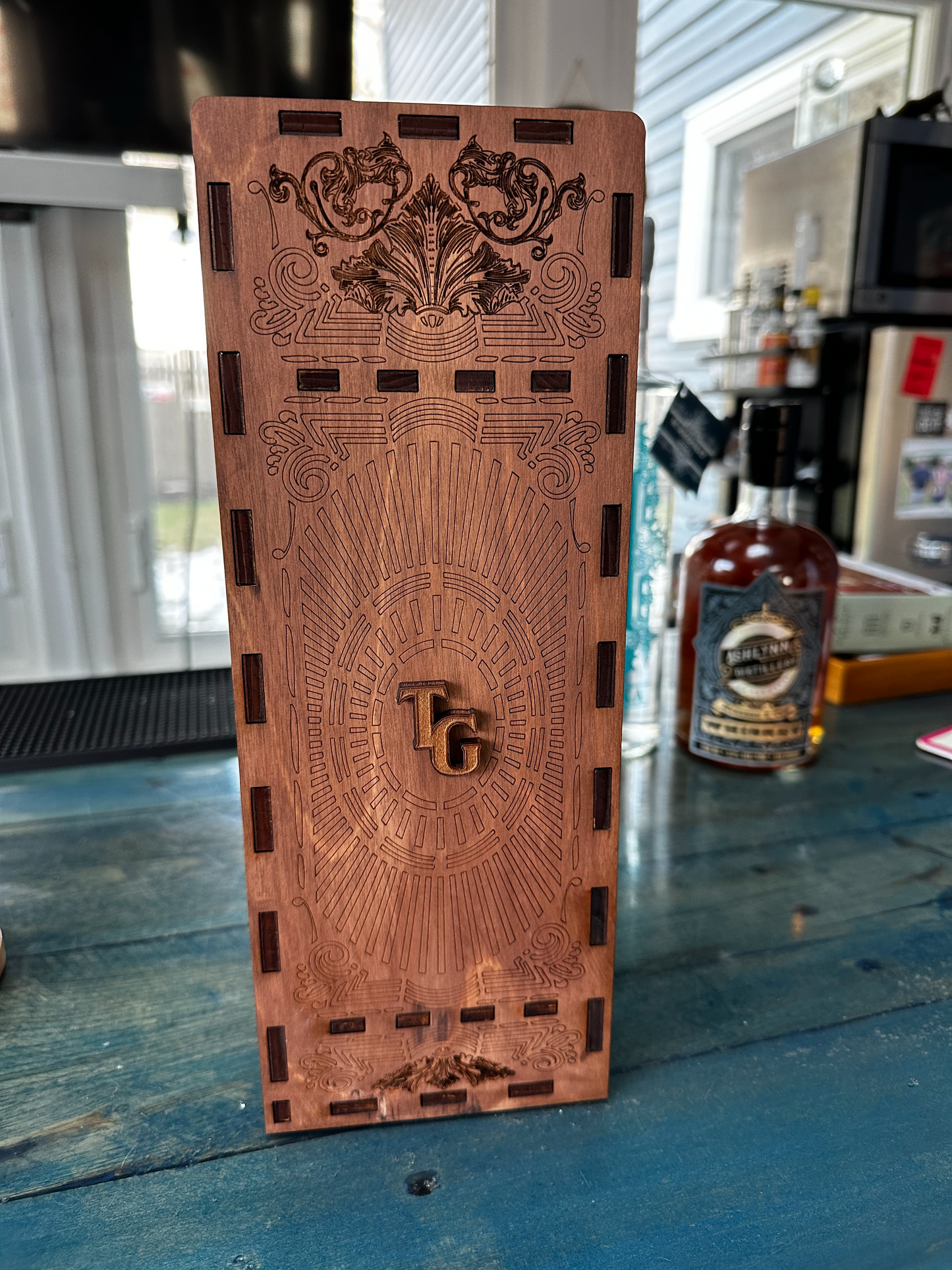 Wooden Whiskey Bottle Gift Box